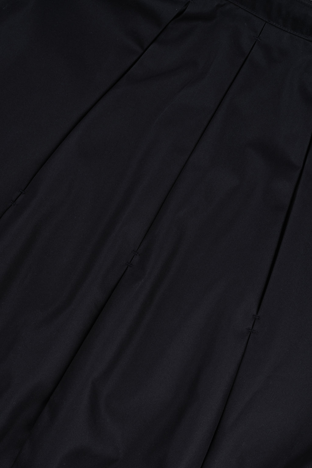 Reia Hooded Work Jacket (Carbon Black)