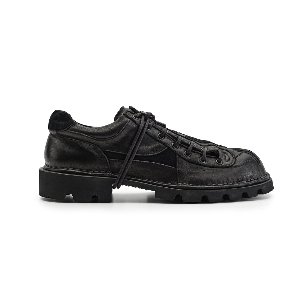Banner Lace Up Derby (Black)