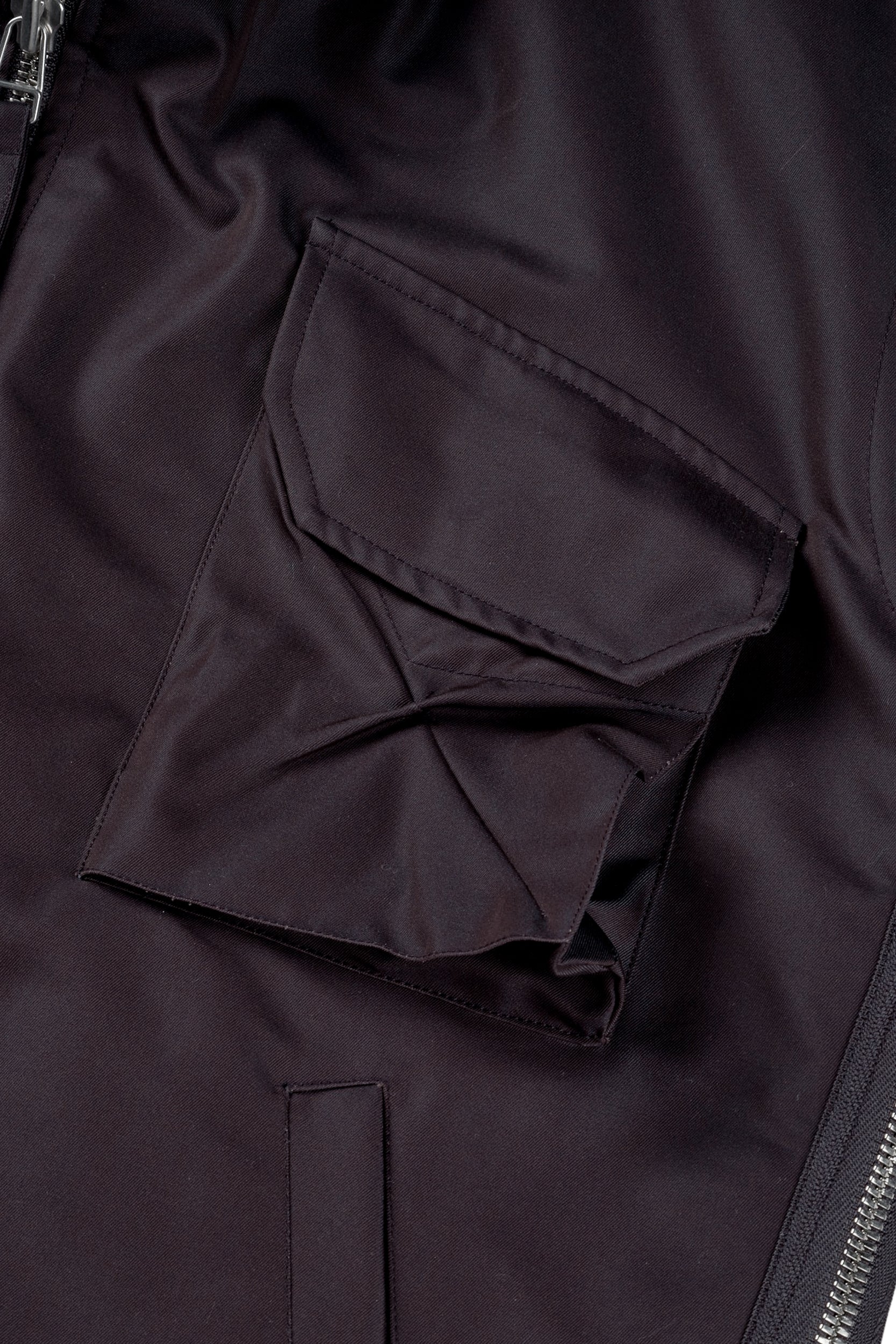Darted Kalf Vest (Techno Violet)