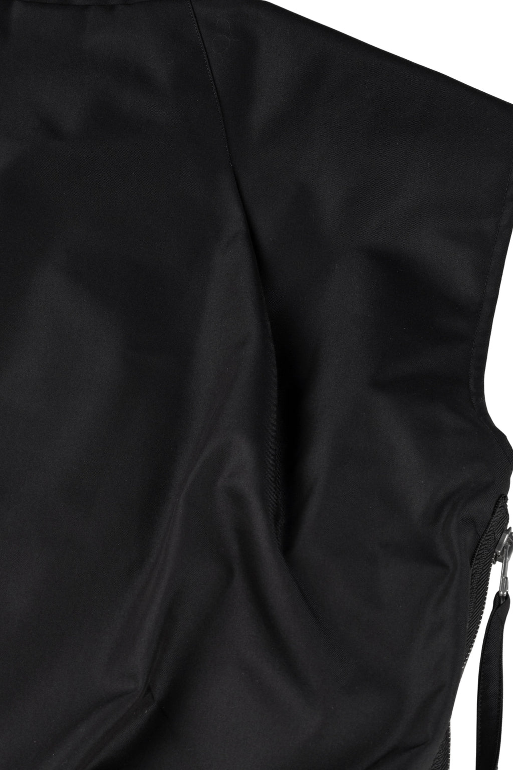 Darted Kalf Vest (Carbon Black)