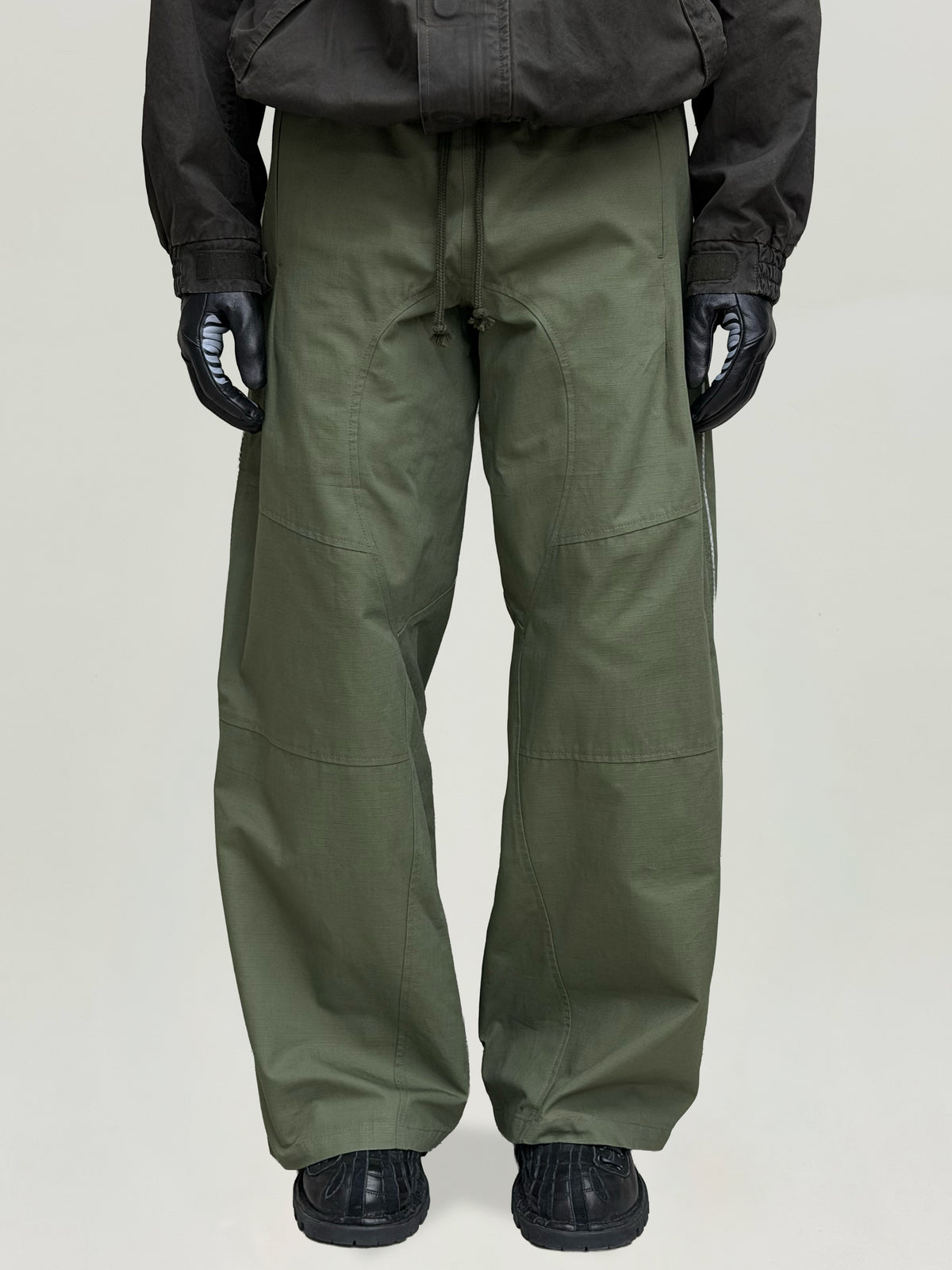 Curved Backzip Trousers Gen 2 (Army green)