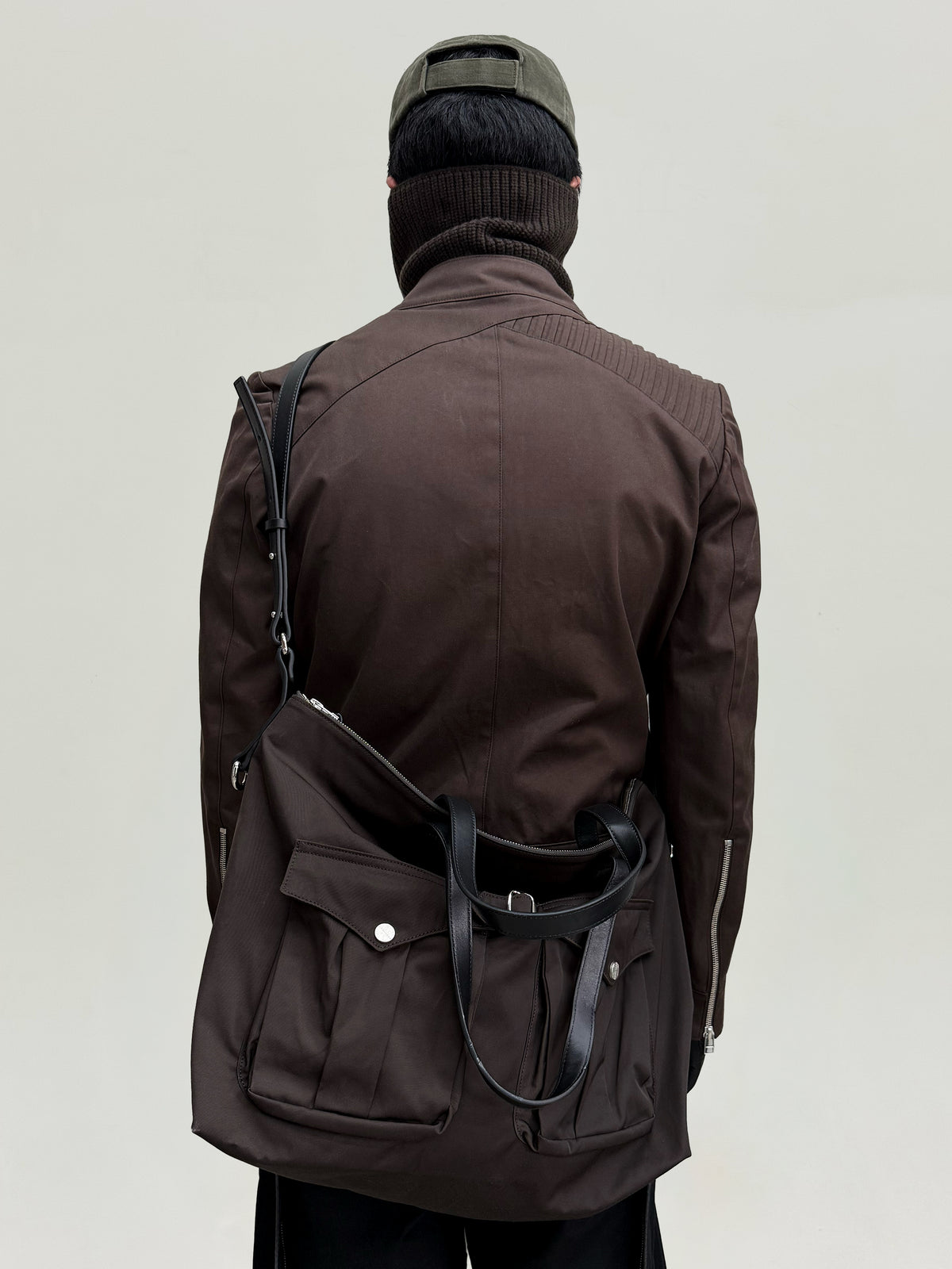 Dispatch Cargo Bag (Fondant Brown)